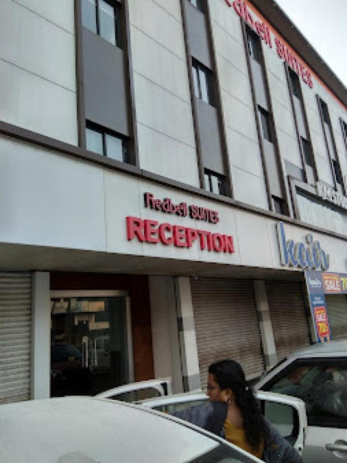 Redbell Suites Malapuram 马拉普兰 外观 照片